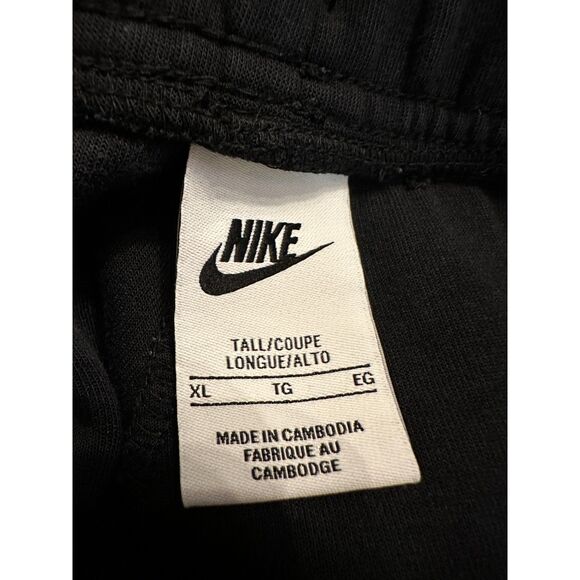 Nike Black Sportswear Tech Fleece Drawstring Shorts Size XL - Picture 3 of 3